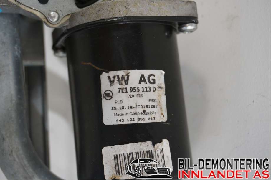 Viskermotor frontrute til VW Transporter / Caravelle 2019-->> (T6.1) (T6.1) (VOLKSWAGEN TYPE 1 T61|7E1955113D|7H1955603A|7E0 955 023 C)