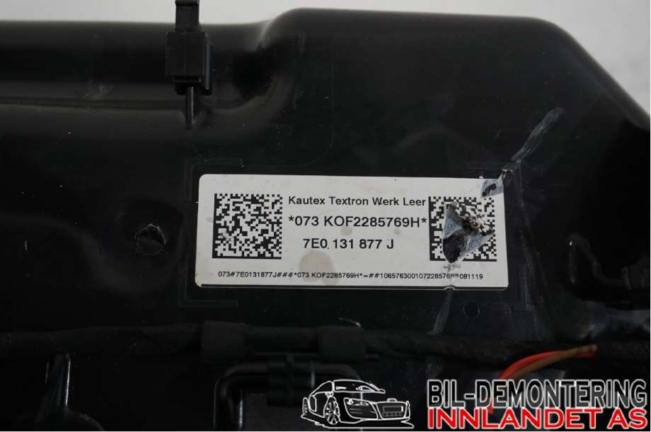 AdBlue tank til VW Transporter / Caravelle 2019-->> (T6.1) (T6.1) (VOLKSWAGEN TYPE 1 T61|7E0131877K|7E0131877J)