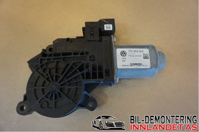 Ruteheis høyre til VW Transporter / Caravelle, 2009-2015 (Fase 2) (T5) (T5) (VOLKSWAGEN|7E0959802)
