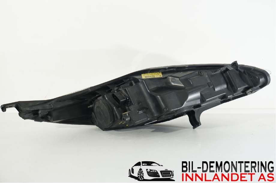 Frontlykt venstre halogen til Ford Fiesta 2008-2012 (Type VI, Fase 1)  (8A61-12W030-CH||8A61-13W030-CG)