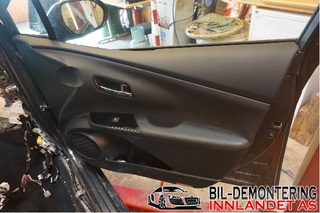 Dørtrekk høyre til Toyota Prius, 2016-2023 (Type IV) (combi) (combi) (TOYOTA HYBRID|)
