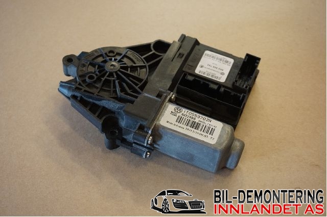 Ruteheis høyre til VW Caddy 2010-2015 (Type III, Fase 2)  (VOLKSWAGEN|1T0 959 702 S||5K0959792)
