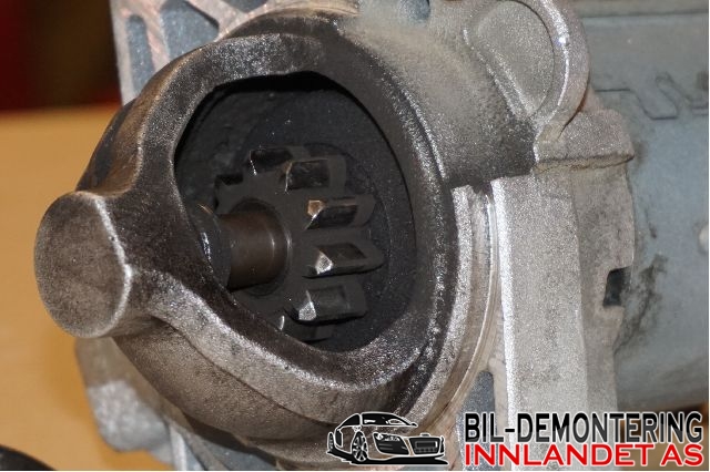 Starter diesel til Nissan X-Trail 2007-2014 (T31) (T31) (NISSAN|23300JG70A|)