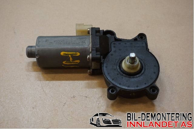 Ruteheis til BMW 3-Serie 1998-2005 (E46) (E46) (67 62 8 362 063||676283620630)