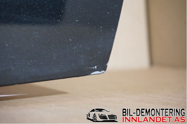 Dør høyre foran til BMW 1-Serie 2004-2011 (E81/E82/E87/E88) (E81/E82/E87/E88) (BMW|41 51 5 A2A 382|)