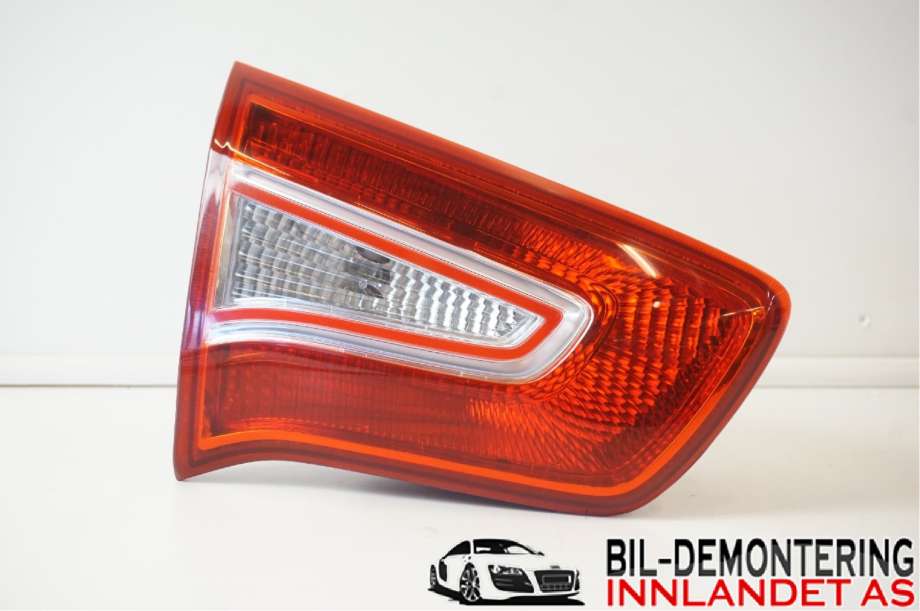 Baklykt venstre indre til Kia Sportage 2010-2016 (Type III) (KIA|924063W010|)
