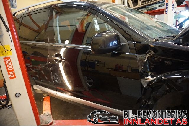 Dør høyre foran til Mitsubishi Outlander, 2007-2010 (Type II, Fase 1)  (MITSUBISHI|5700A278)