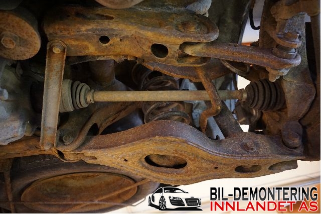 Drivaksel venstre bak til Mitsubishi Outlander, 2007-2010 (Type II, Fase 1)  (MITSUBISHI|3715A031)
