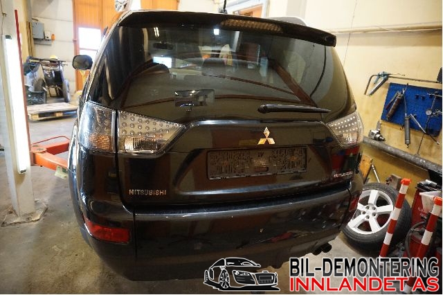 Viskermotor bakrute til Mitsubishi Outlander, 2007-2010 (Type II, Fase 1)  (MITSUBISHI|)