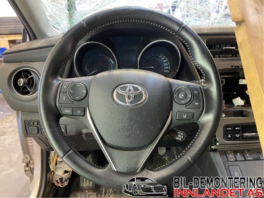 Ratt til Toyota Auris 2015-2019 (Type II, Fase 2) (TOYOTA|4510202511C2|)