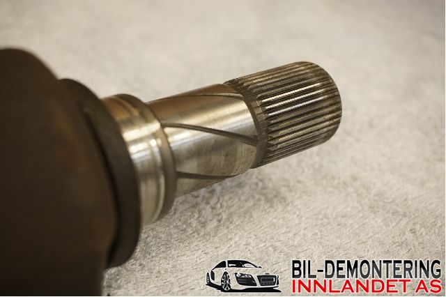 Drivaksel venstre foran til Opel Vivaro A 2006-2014  (OPEL|93856310|)