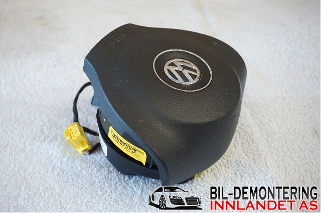 Airbag rattpute til VW Transporter / Caravelle 2009-2015 (Fase 2) (T5) (T5) (VOLKSWAGEN|7E0 880 201 AT||7E0 880 201 S)