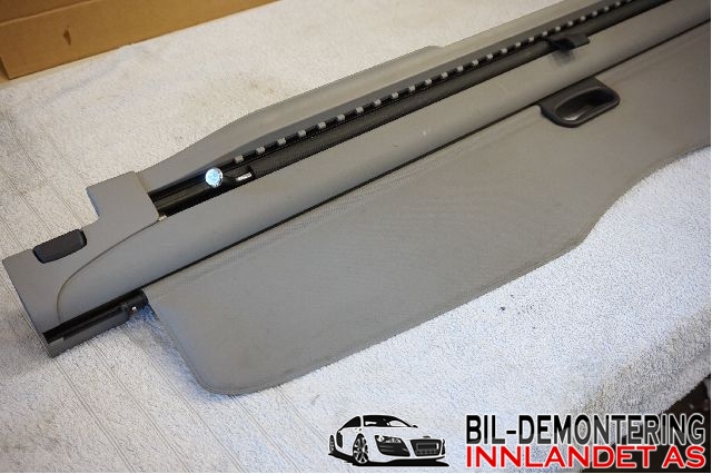 Bagasjerom rollon til BMW 5-Serie 2003-2010 (E60/E61) (E60/E61) (BMW|51 47 9 119 690|)