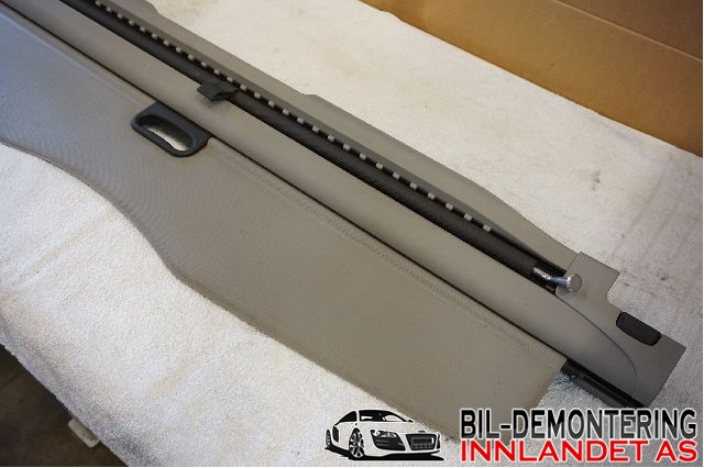 Bagasjerom rollon til BMW 5-Serie 2003-2010 (E60/E61) (E60/E61) (BMW|51 47 9 119 690|)