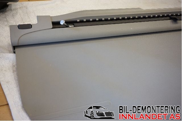 Bagasjerom rollon til BMW 5-Serie 2003-2010 (E60/E61) (E60/E61) (BMW|51 47 9 119 690|)