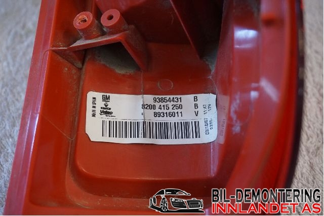 Baklykt venstre til Opel Vivaro A 2006-2014  (OPEL|93854431|)