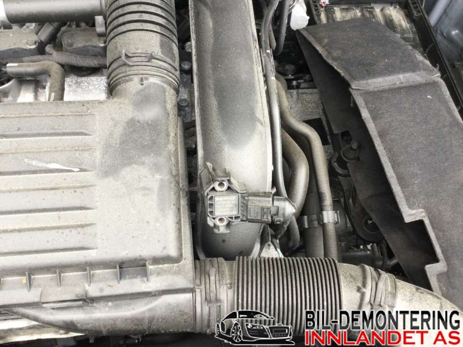 Luftmengde/luftmassemåler til VW Golf Sportsvan, 2014-2018  (VOLKSWAGEN|0261230389)