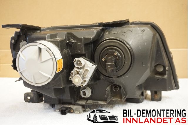 Frontlykt venstre xenon til Suzuki Grand Vitara 2005-2015 (Type III)  (SUZUKI|35320-65JB1|)