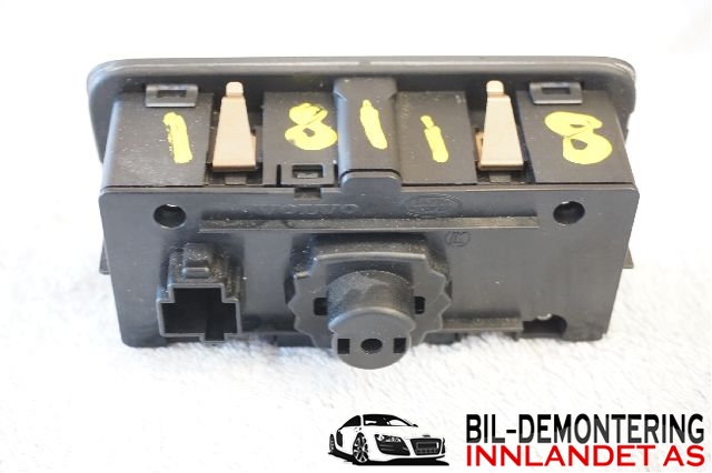 Bryter lys til Volvo XC70 2008-2013 (Type II, Fase 1)  (VOLVO|30739414|)