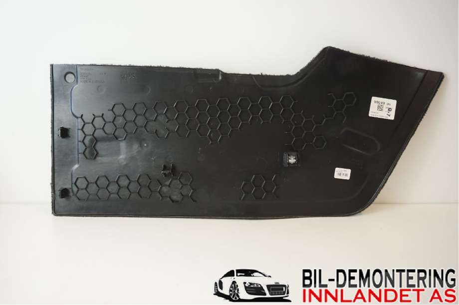 Bagasjerom teppe/gulvplate til Volvo V90 / V90 CC / S90 2016-->>  (VOLVO||39841427)