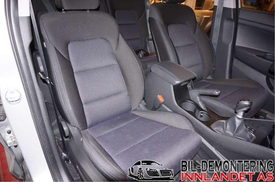 Sete foran høyre til Hyundai Tucson, 2015-2020 (HYUNDAI|)