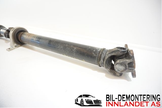 Mellomaksel til VW Amarok 2010-2016 (Type I, Fase 1)  (VOLKSWAGEN|2H0 521 102 AP|2H6 521 102 E|)