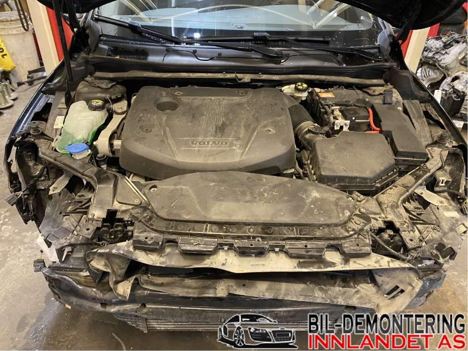 Motordeksel over motor til Volvo V40 2012-2019 (VOLVO|31492573|)