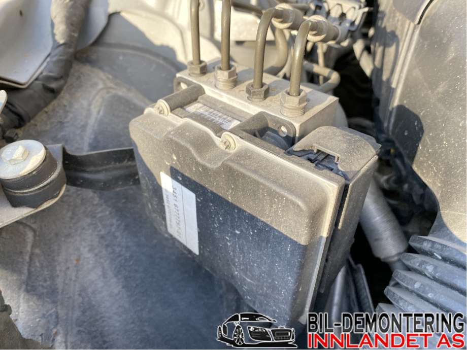 ABS sentral til BMW 5-Serie, 2003-2010 (E60/E61) (E60/E61) (BMW|34 51 6 791 108)