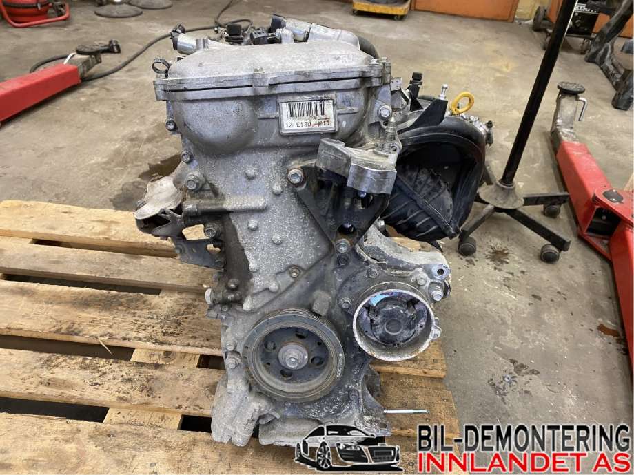 Motor bensin til Toyota Auris 2007-2010 (Type I, Fase 1)  (TOYOTA|1900037240|1ZR-FE|)