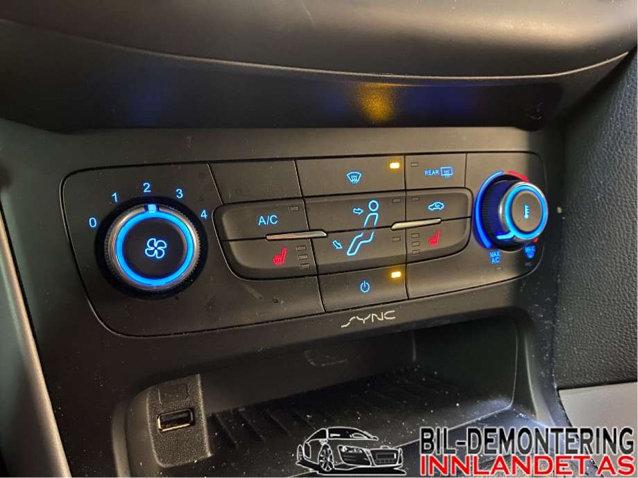 Varmeapparat betjening til Ford Focus 2014-2018 (Type III, Fase 2) (FORD|F1ET-19980-CJ|)