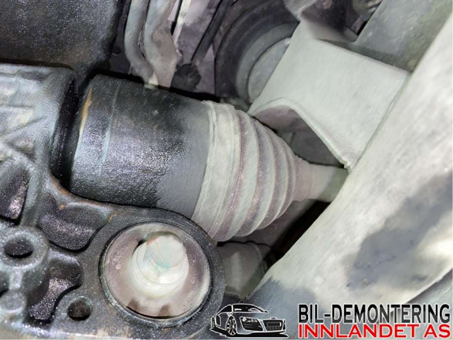 Drivaksel høyre foran til Mercedes ML 2005-2011 (W164) (W164) (MERCEDES|A 164 330 19 01|A 164 330 19 01 80|)