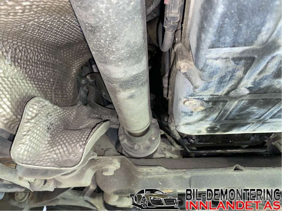 Mellomaksel fremre til Mercedes ML, 2005-2011 (W164) (W164) (MERCEDES|A 164 410 05 01)