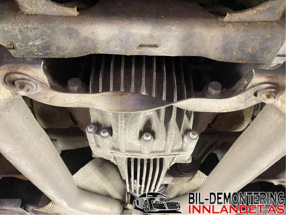 Kardang klokke bak til Mercedes ML 2005-2011 (W164) (W164) (MERCEDES|A 164 350 04 14|A 164 350 04 14 80|)