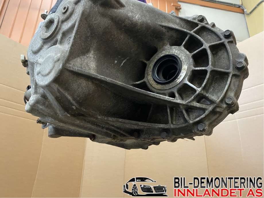 Girkasse manuell 6-trinn til Toyota Avensis 2009-2015 (Type III, Fase 1) (TOYOTA|3030020A90|)