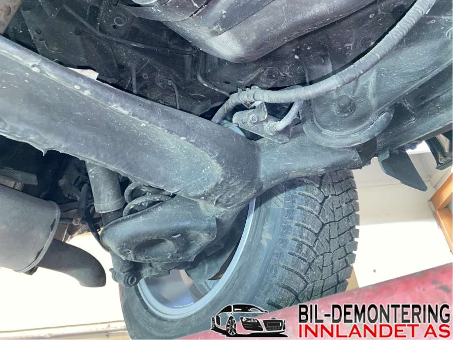 Bakaksel til Nissan Qashqai 2014-2021 (Type II)  (NISSAN|555014EA0A|)