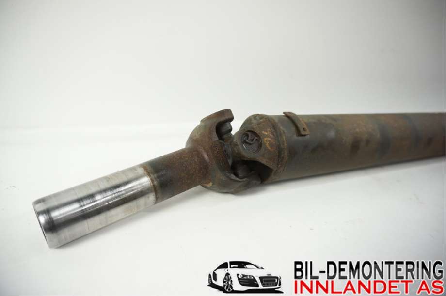Mellomaksel bakre til Nissan Navara 2010-2015 (Fase 2) (D40) (D40) (NISSAN|373005X31A|)