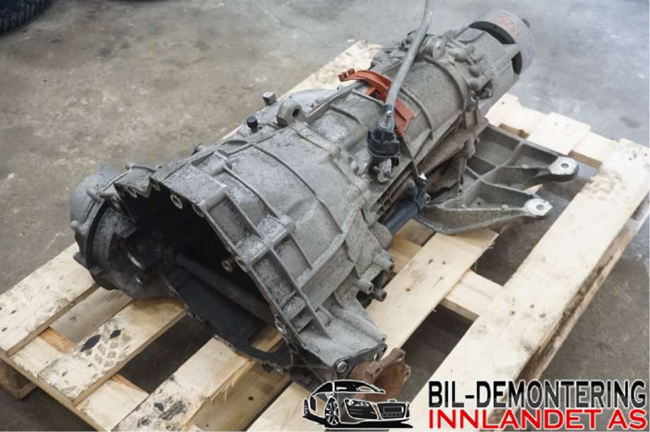 Girkasse manuell 6-trinn til Audi Q5, 2008-2012 (Type I, Fase 1)  (AUDI|0B2 300 028 E)