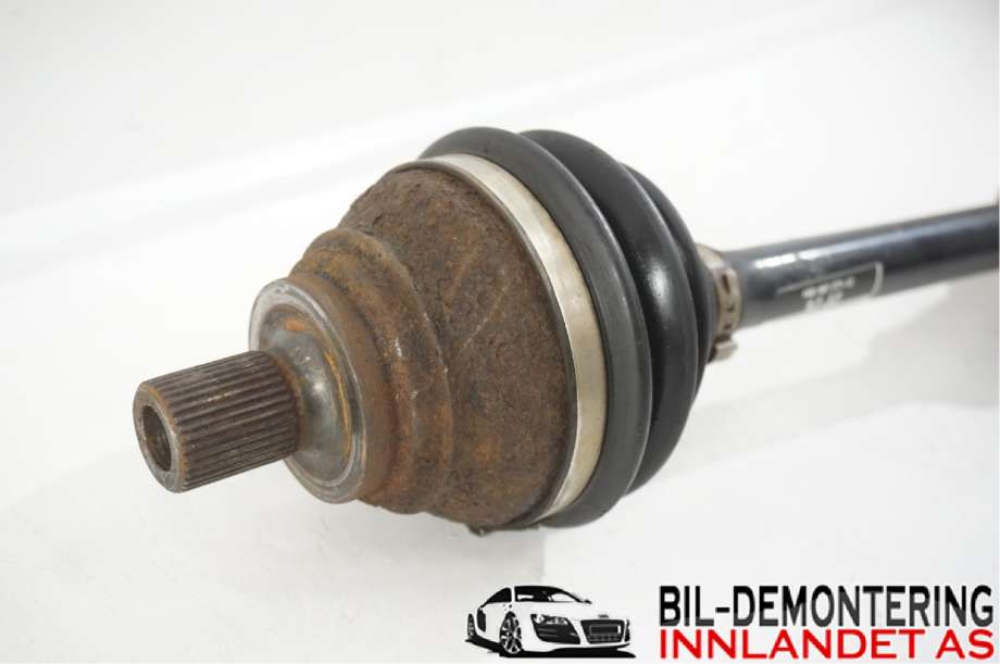Drivaksel venstre foran til VW Golf VI 2008-2012  (VOLKSWAGEN|1K0 407 271 JJ|)