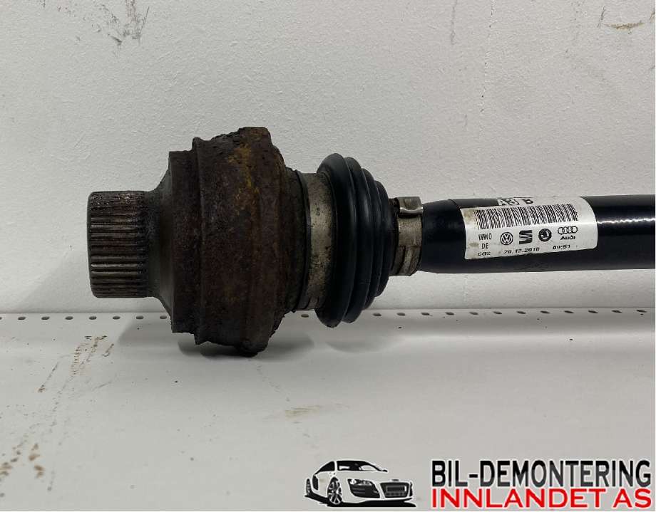Drivaksel venstre bak til Audi Q5 2008-2012 (Type I, Fase 1)  (AUDI|8R0 501 203 B|8R0 501 203 BX|8R0501203B)