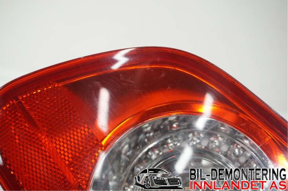 Baklykt høyre indre til VW Passat 2005-2010 (B6) (B6) (VOLKSWAGEN|3C9 945 094||3C9 945 094 085)