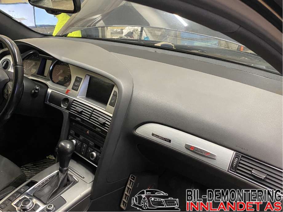Dashbord til Audi A6, 2008-2011 (Type III, Fase 2) (C6) (C6) (AUDI|4F1 857 041 R)