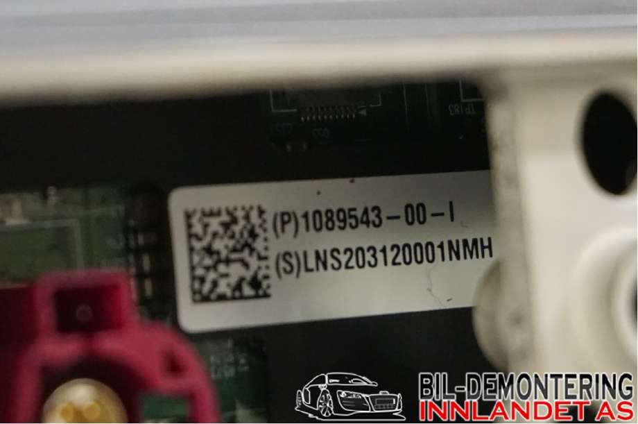 Instrument kjørecomputer til Tesla Model 3 2018-2023 (Fase 1)  (TESLA|1089543-00-J||1089543-00-1)