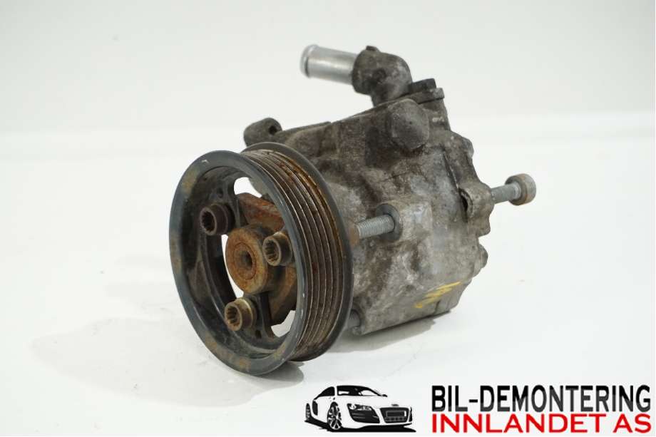 Servo pumpe mekanisk til VW Transporter / Caravelle, 2015-2019 (T6) (T6) (VOLKSWAGEN|2H0 422 154 A)