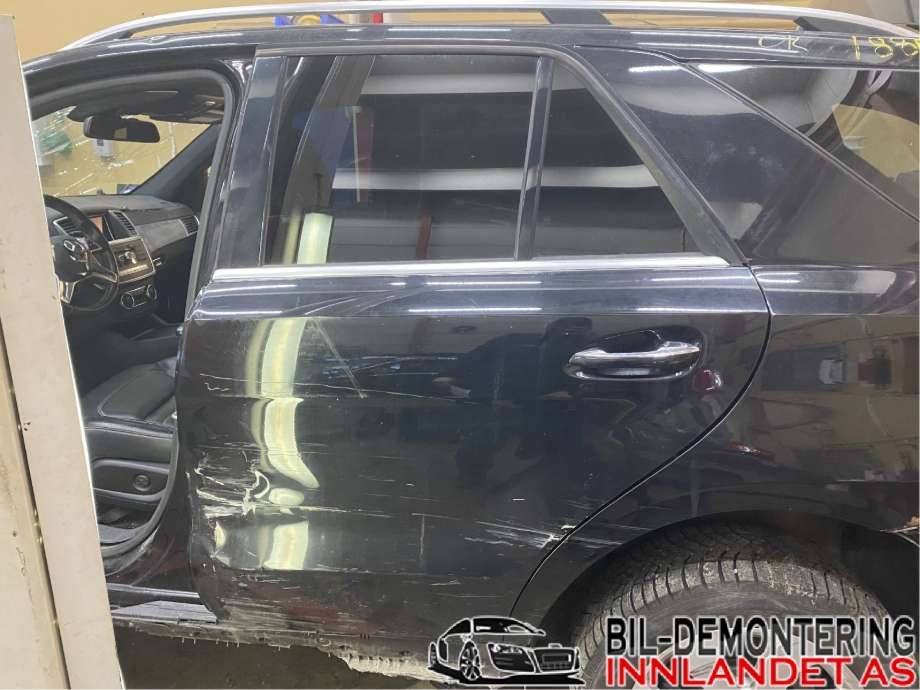 Ruteheis til Mercedes ML, 2011-2015 (Fase 1) (W166) (W166) (MERCEDES|A 166 730 01 79)