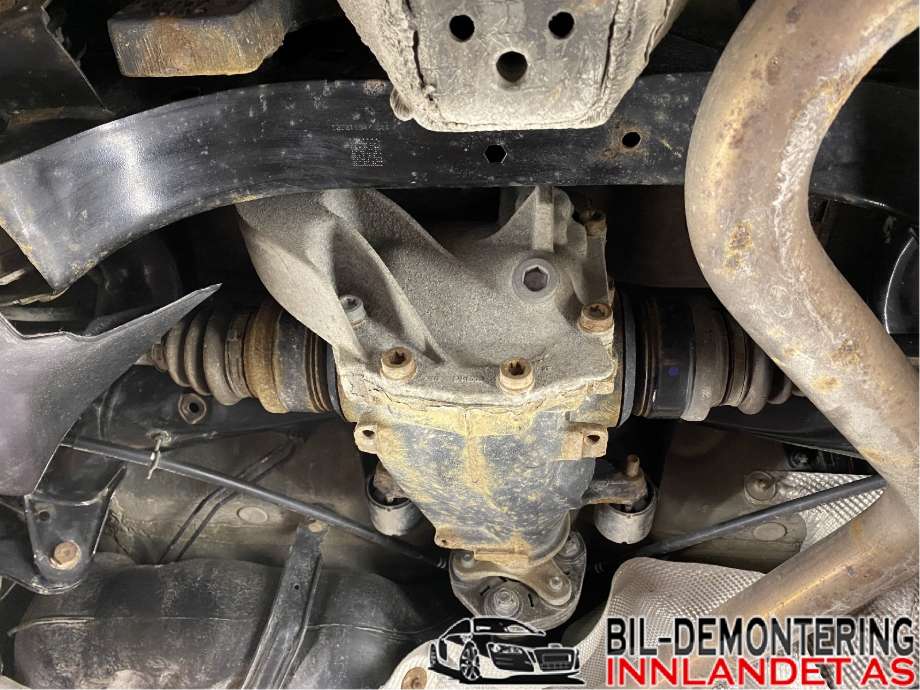 Kardang klokke bak til BMW 3-Serie, 2012-2018 (F30/F31/F34) (F30/F31/F34) (BMW|33 10 7 599 466)