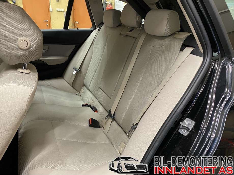 Sete bak til BMW 3-Serie 2012-2018 (F30/F31/F34) (F30/F31/F34) (BMW|52 20 7 260 002|)