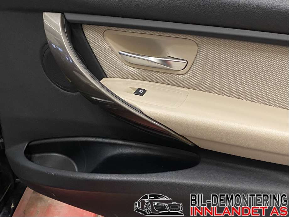 Dørtrekk høyre til BMW 3-Serie 2012-2018 (F30/F31/F34) (F30/F31/F34) (BMW|51 41 7 364 878|)