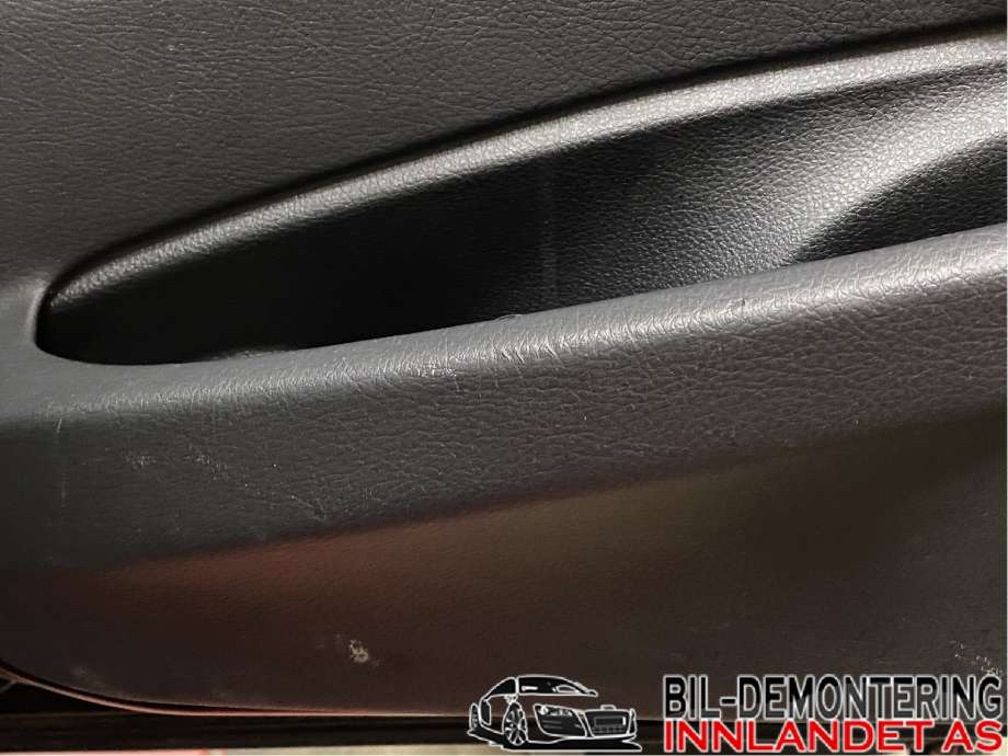 Dørtrekk høyre til BMW 3-Serie 2012-2018 (F30/F31/F34) (F30/F31/F34) (BMW|51 41 7 364 878|)