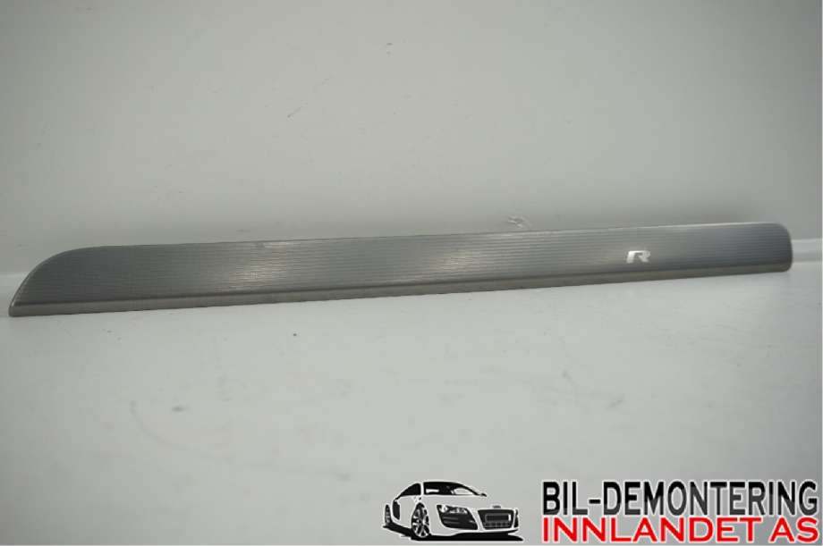 Diverse deler til VW Golf VI, 2008-2012  (VOLKSWAGEN|5K1 858 415 C)