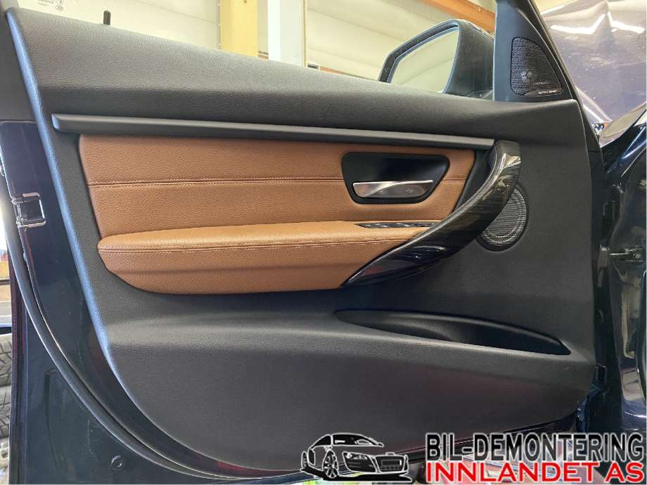 Innredning komplett til BMW 3-Serie 2012-2018 (F30/F31/F34) (F30/F31/F34) (BMW|52 10 7 243 525|52 20 7 309 773|)